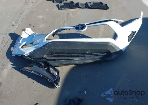 2023 Toyota Rav4 Xle z USA, uszkodzony, nr VIN 2T3W1RFV7PC219642